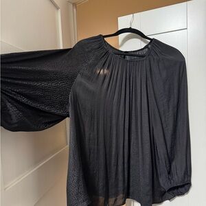 Worthington Black Flowing Blouse